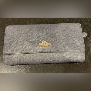 Coach wallet ✨